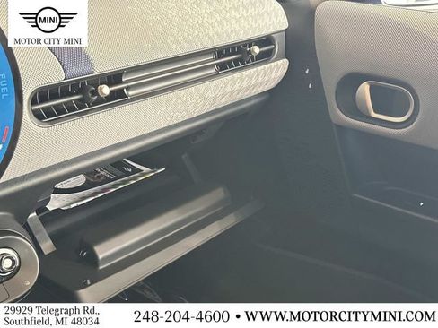 Certified 2026 MINI Cooper S FWD image 33