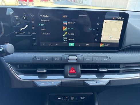 Certified 2025 Kia K4 GT-Line w/ GT-Line Sunroof Package FWD image 13