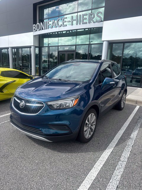 Used 2019 Buick Encore Preferred FWD image 1