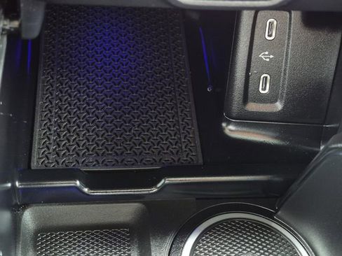 Certified 2026 Mercedes-Benz GLC 300 4MATIC image 35