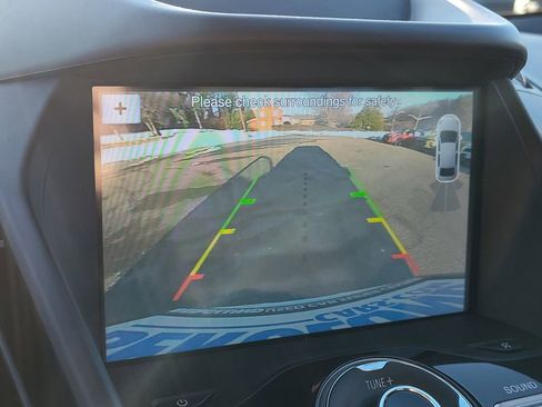 Used 2019 Ford Escape Titanium image 24