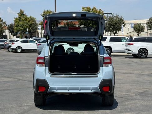 Used 2021 Subaru Crosstrek 2.0i Premium w/ Moonroof Package AWD/4WD image 6