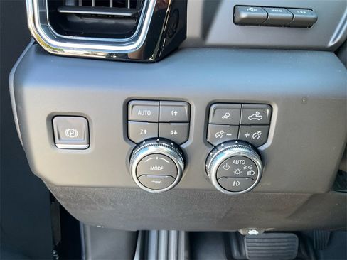 New 2026 GMC Sierra 1500 Denali image 31