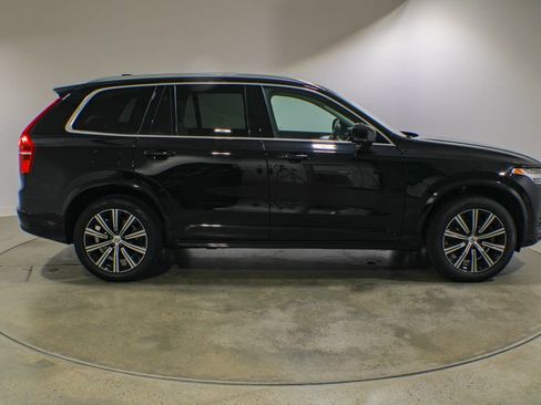 Used 2023 Volvo XC90 B5 Core w/ Climate Package AWD/4WD image 6