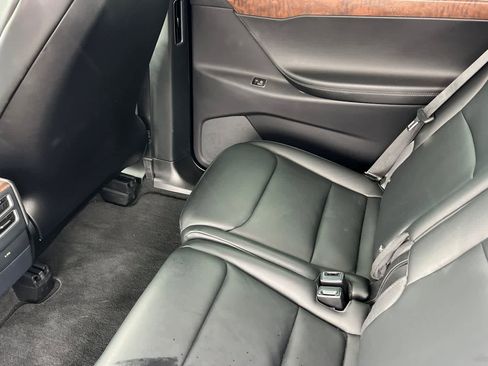 Used 2019 Tesla Model X Long Range image 5