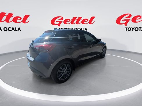 Used 2020 Toyota Yaris LE image 8