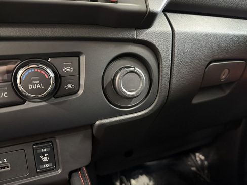 New 2026 Nissan Frontier PRO-4X w/ Pro-4x Convenience Package image 26