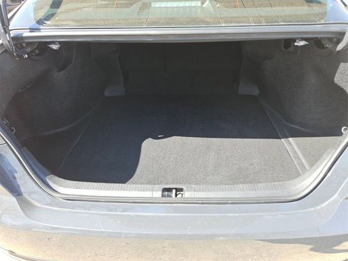 Used 2025 Toyota Camry LE image 24