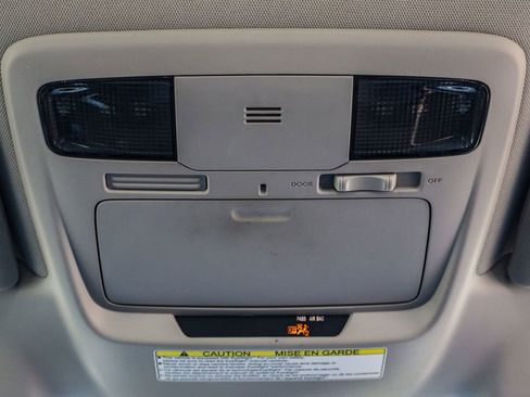 Used 2019 Subaru Outback 2.5i image 18