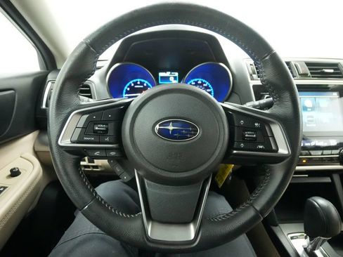 Used 2019 Subaru Outback 2.5i Premium AWD/4WD image 37