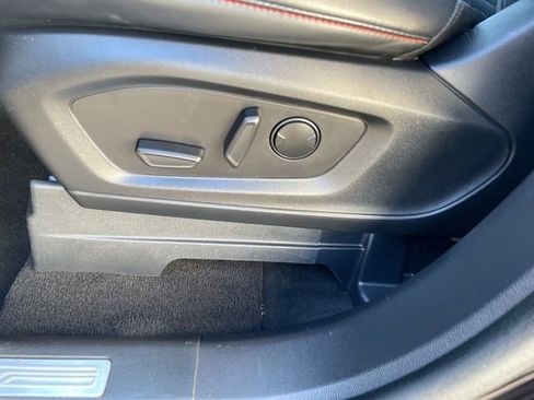 Used 2025 Ford Explorer ST-Line w/ ST-Line Street Pack image 41