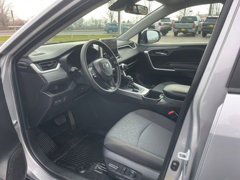 Certified 2025 Toyota RAV4 XLE image 10
