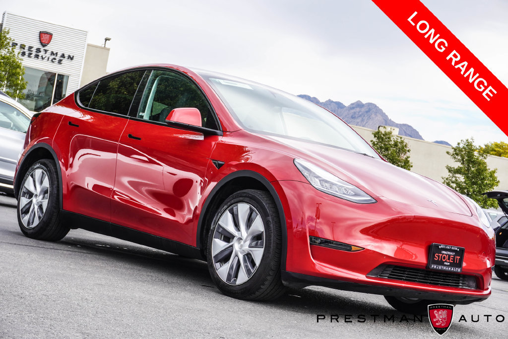 Used 2023 Tesla Model Y Long Range AWD/4WD image 1