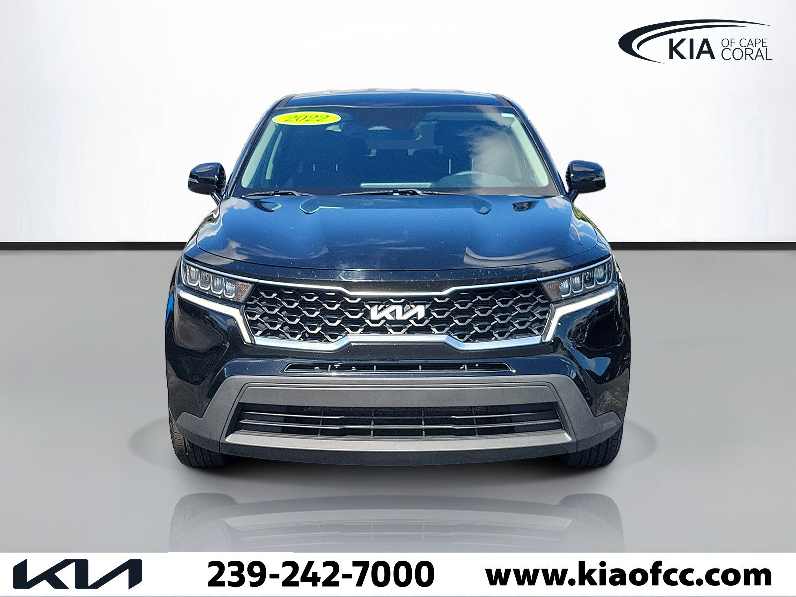 Used 2022 Kia Sorento LX FWD image 2