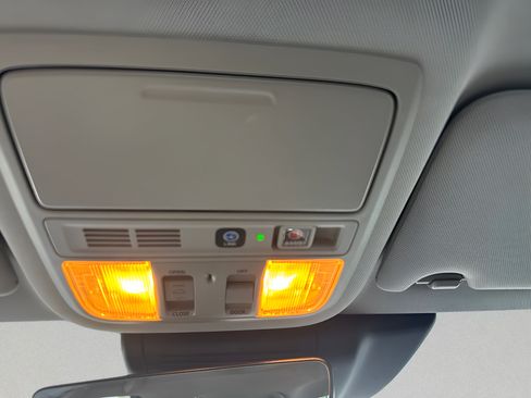 Used 2022 Honda Accord Touring image 47