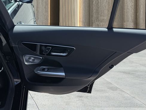 Used 2026 Mercedes-Benz C 300 Sedan w/ Exclusive Trim Package image 33