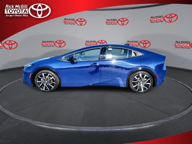New 2027 Toyota Prius Plug-In Hybrid w/ Limited Premium Package FWD image 5