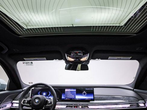 New 2026 BMW 740i w/ Premium Package image 17