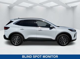 New 2026 Ford Escape SE FWD video 3