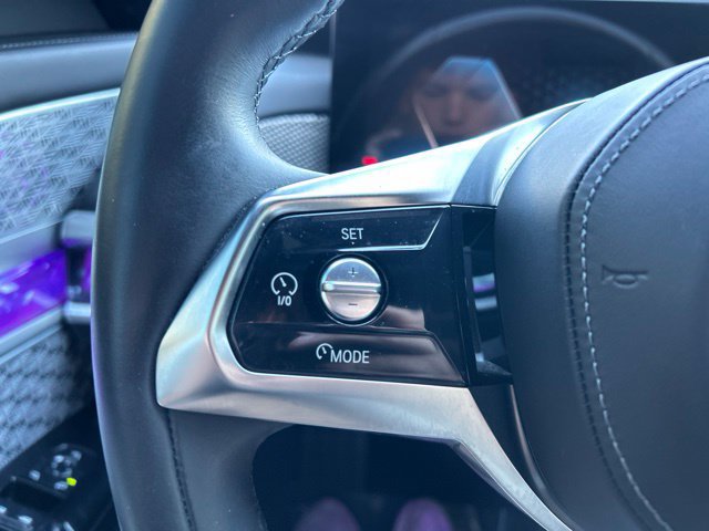 Used 2023 BMW i7 xDrive60 AWD/4WD image 24
