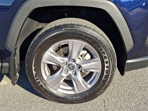 Used 2023 Toyota RAV4 XLE w/ XLE Grade Weather Package image 8