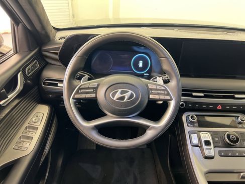 Used 2025 Hyundai Palisade Calligraphy image 21