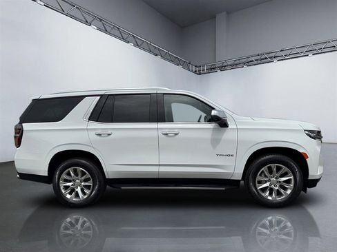 Used 2023 Chevrolet Tahoe Premier w/ Premium Package 2 AWD/4WD image 3