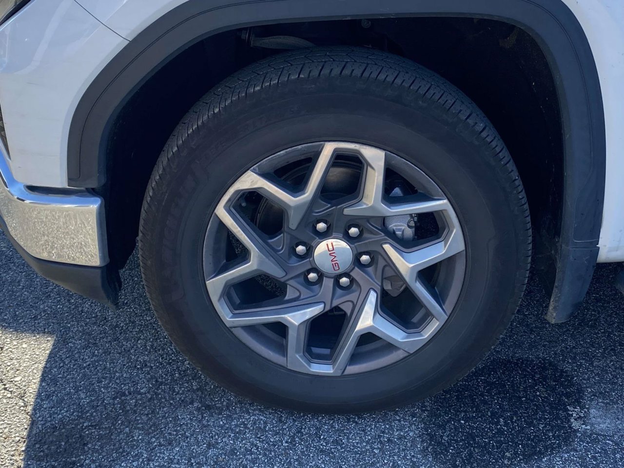 Used 2022 GMC Sierra 1500 SLT AWD/4WD image 7