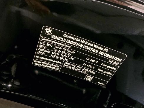 Certified 2023 BMW 760i xDrive AWD/4WD image 32