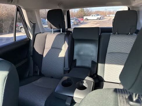 Used 2016 Toyota 4Runner SR5 image 5