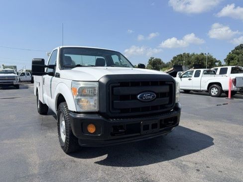 Used 2014 Ford F250 XL RWD image 3