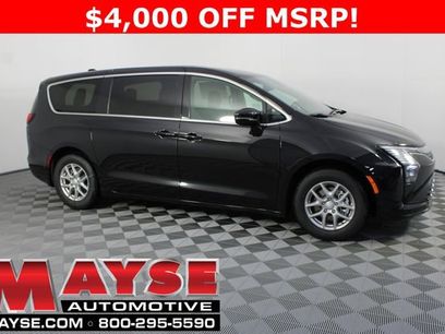 New 2027 Chrysler Pacifica Select
