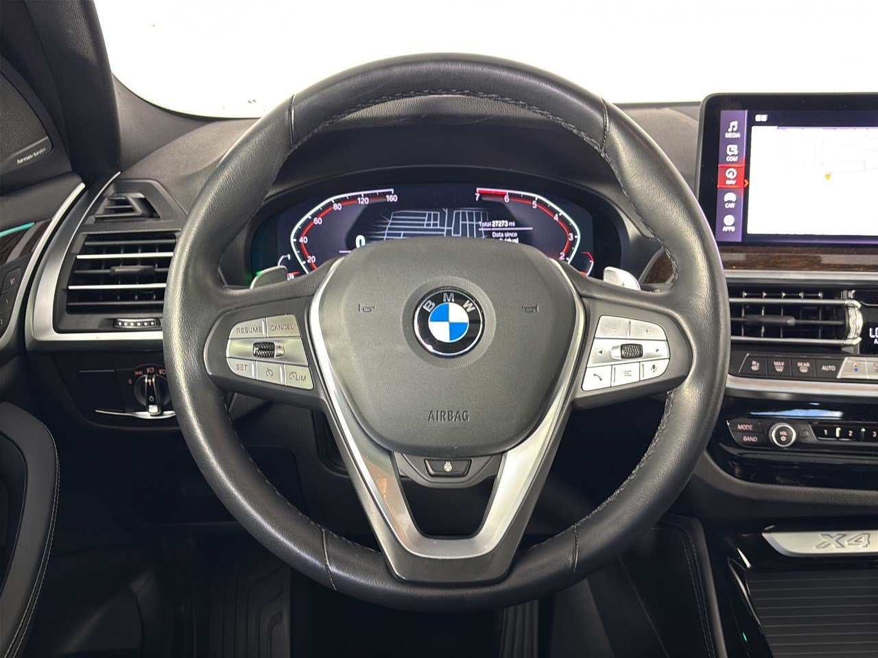 Certified 2024 BMW X4 xDrive30i w/ Premium Package AWD/4WD image 10