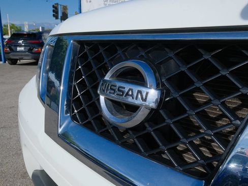Used 2017 Nissan Frontier SV RWD image 39