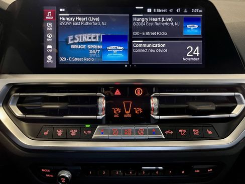 Used 2022 BMW M3 Competition w/ Executive Package image 18