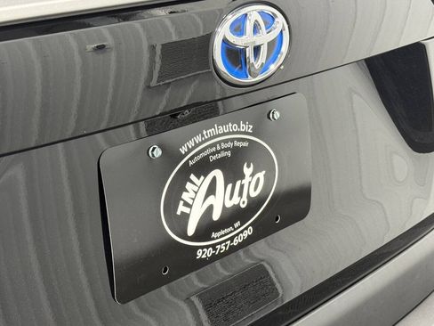 Used 2020 Toyota RAV4 Limited AWD/4WD image 6