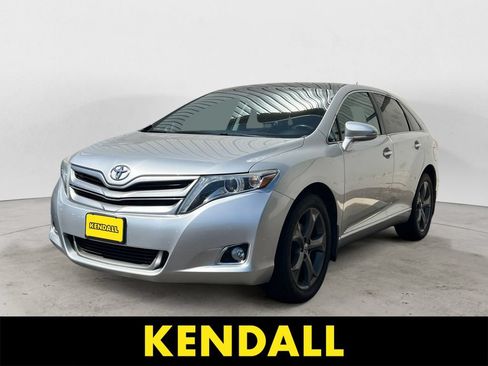 Used 2013 Toyota Venza AWD image 1