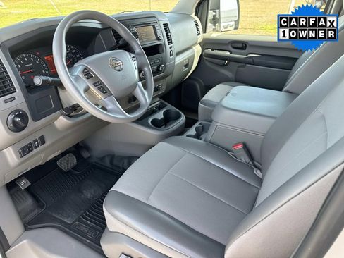 Used 2020 Nissan NV 3500 SL w/ Navigation Package image 24