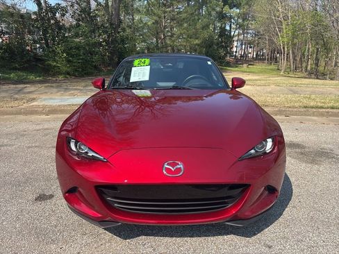 Used 2024 MAZDA MX-5 Miata Grand Touring w/ Weather Package image 8
