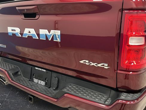 Used 2025 RAM 1500 Laramie w/ Sport Appearance Package AWD/4WD image 41