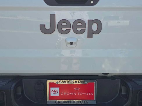 Used 2020 Jeep Gladiator Rubicon AWD/4WD image 14