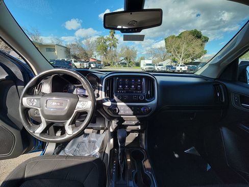 Used 2022 GMC Canyon Elevation w/ Trailering Package image 25