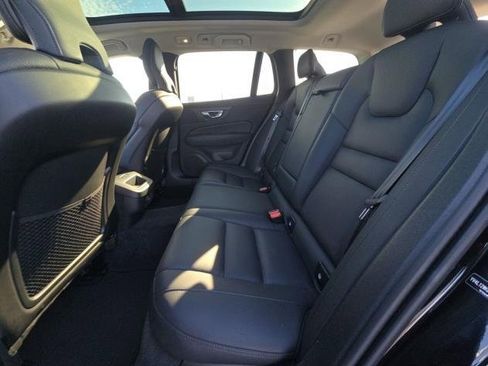 Certified 2025 Volvo V60 B5 Cross Country Plus image 6