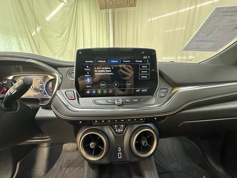 Certified 2024 Chevrolet Blazer Premier w/ LPO, Floor Liner Package AWD/4WD image 25