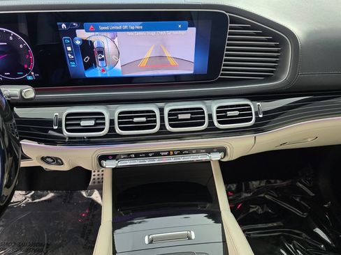 Certified 2026 Mercedes-Benz GLS 580 4MATIC image 20