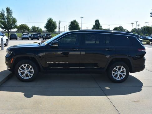 Used 2023 Jeep Grand Cherokee L Limited RWD image 8