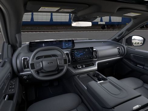 New 2026 Ford Expedition Max Platinum AWD/4WD image 9