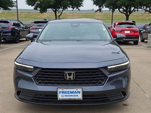 Used 2023 Honda Accord EX image 2