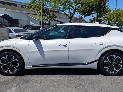 Used 2024 Kia EV6 GT-Line RWD image 6