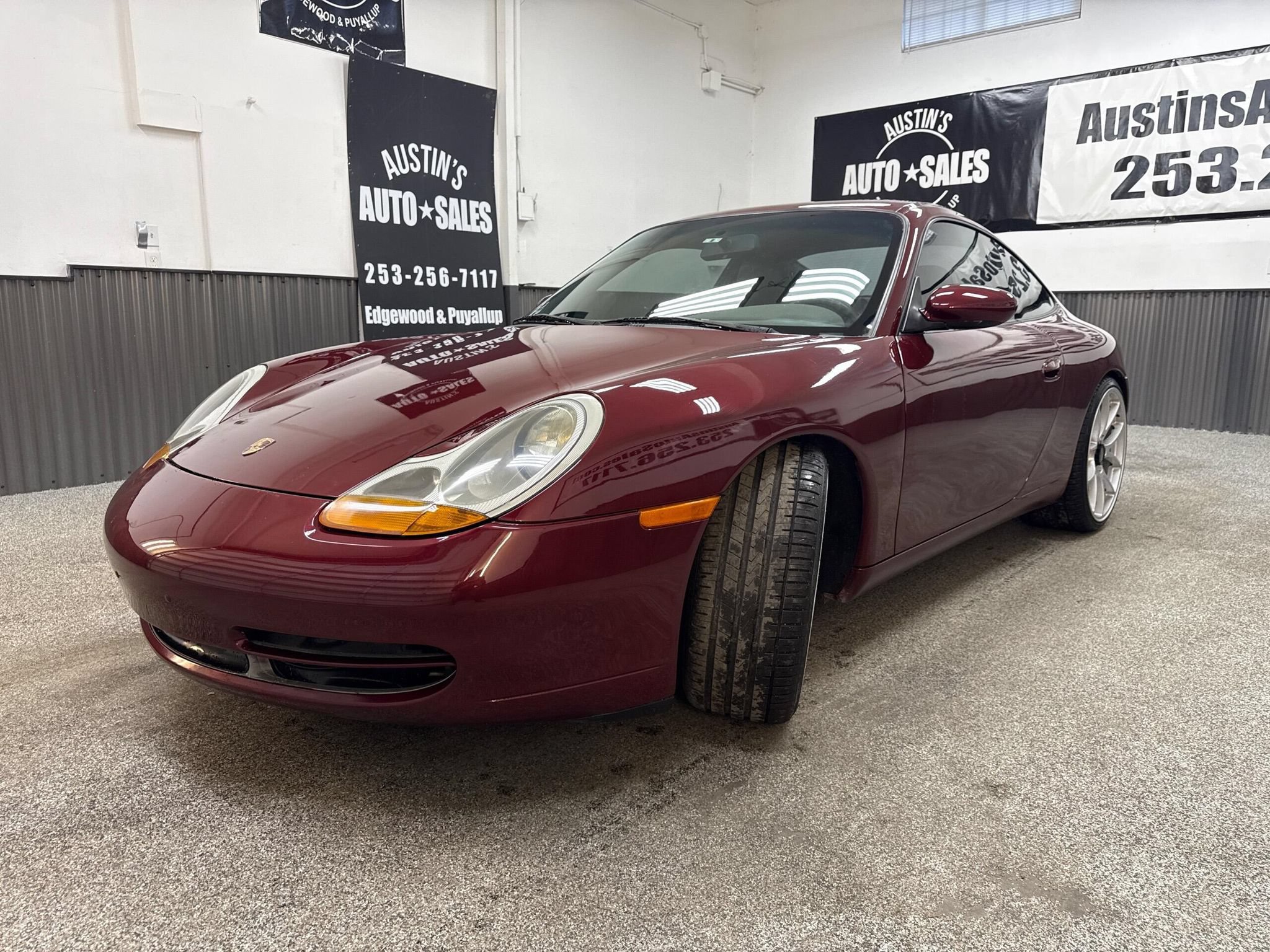 Used 1999 Porsche 911 Carrera RWD image 6
